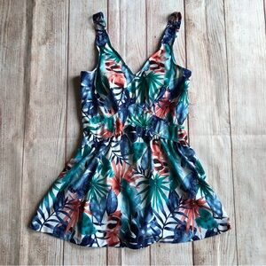 Azul Maxine of Hollywood Skirted Swimsuit Size 12 One Piece Tropical Padded Bra